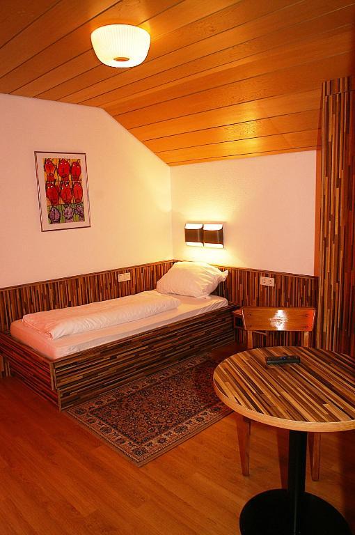 Fraenkischer Gasthof Lutz Giebelstadt Chambre photo